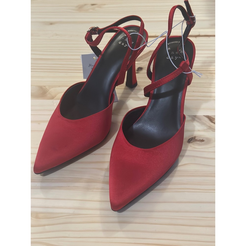A New Day Rosemary Red Satin Slingback Pumps Pointed Toe Memory Foam Heels 7.5